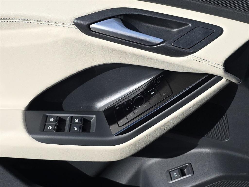 new 2025 Audi Q6 e-tron car, priced at $74,000