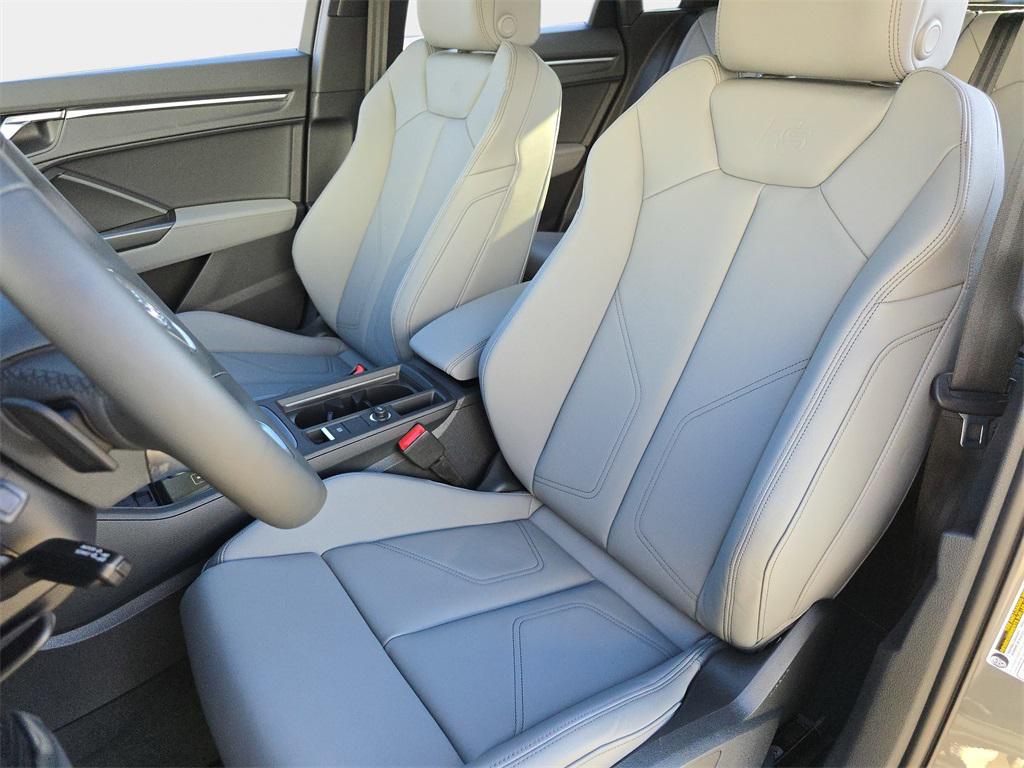 new 2025 Audi Q3 car, priced at $45,975