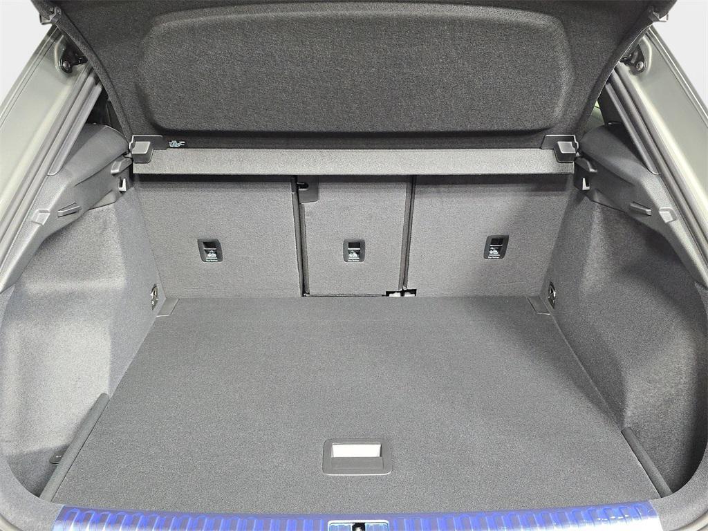 new 2025 Audi Q3 car, priced at $45,975