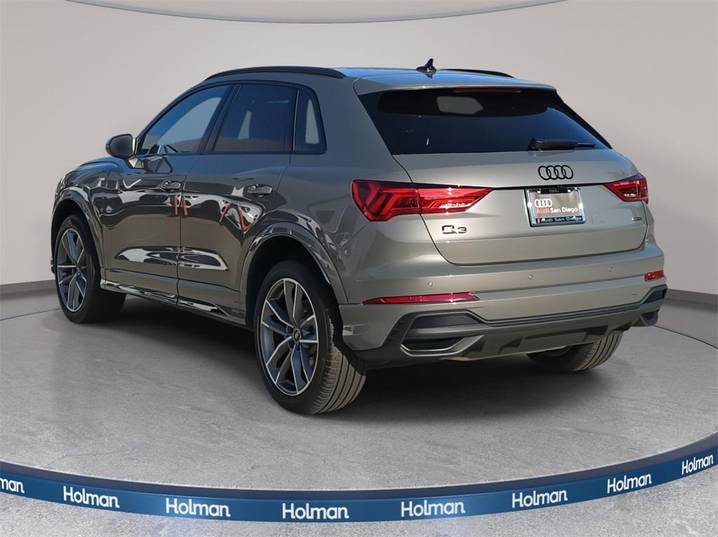 new 2025 Audi Q3 car, priced at $45,975