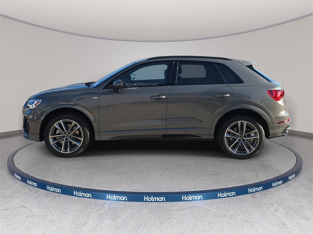 new 2025 Audi Q3 car, priced at $45,975
