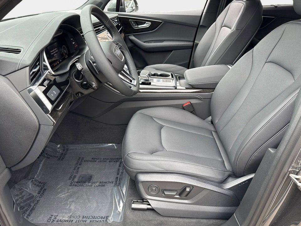 used 2025 Audi Q7 car, priced at $60,989