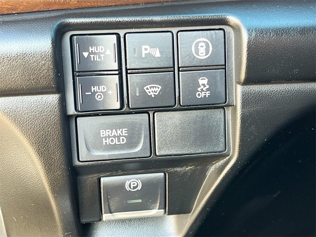 used 2023 Acura RDX car, priced at $34,000