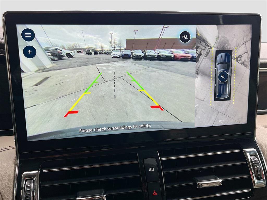 used 2024 Lincoln Navigator car, priced at $62,000