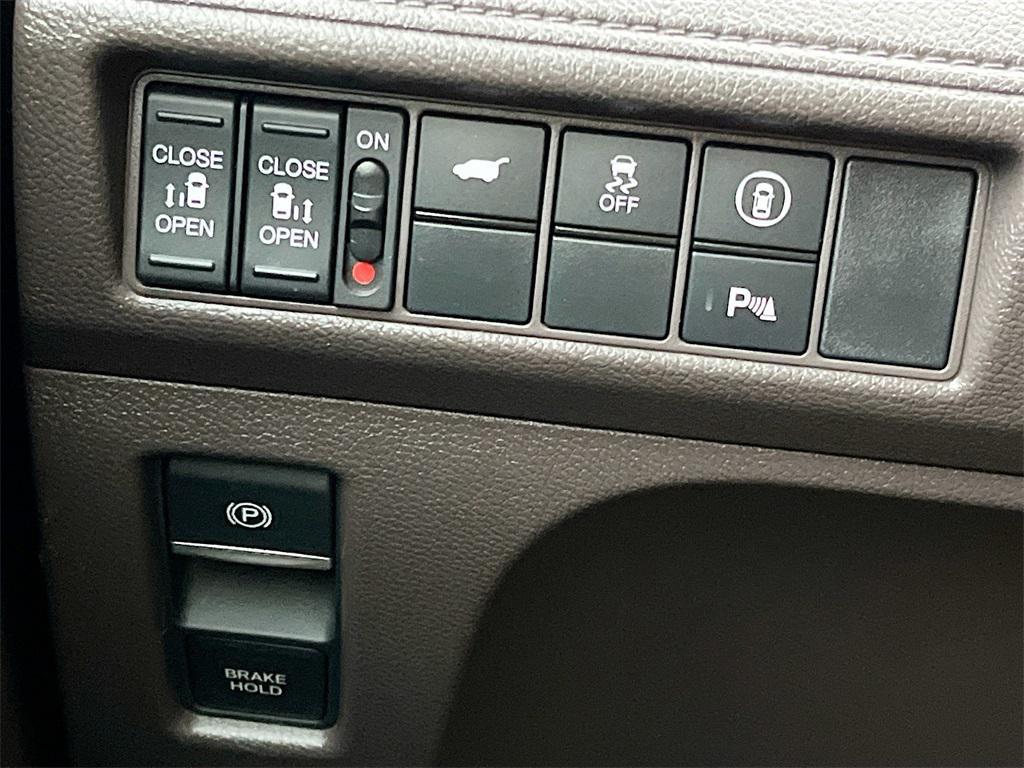 used 2024 Honda Odyssey car, priced at $30,700