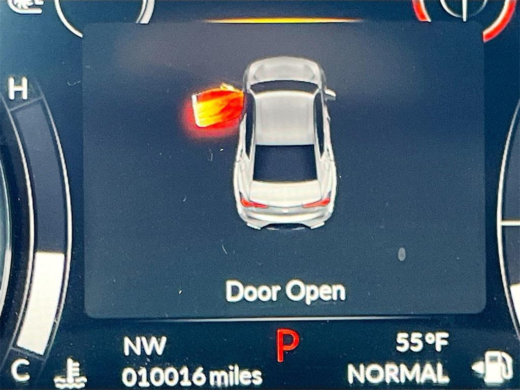 used 2023 Acura TLX car, priced at $39,000