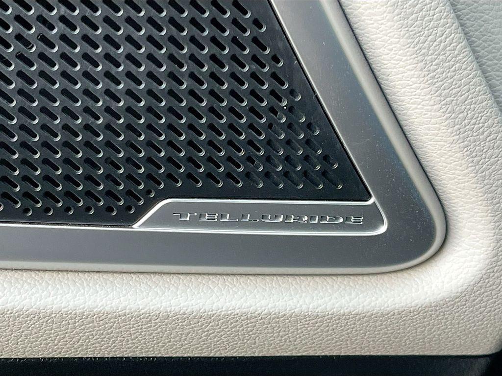 used 2022 Kia Telluride car, priced at $26,100