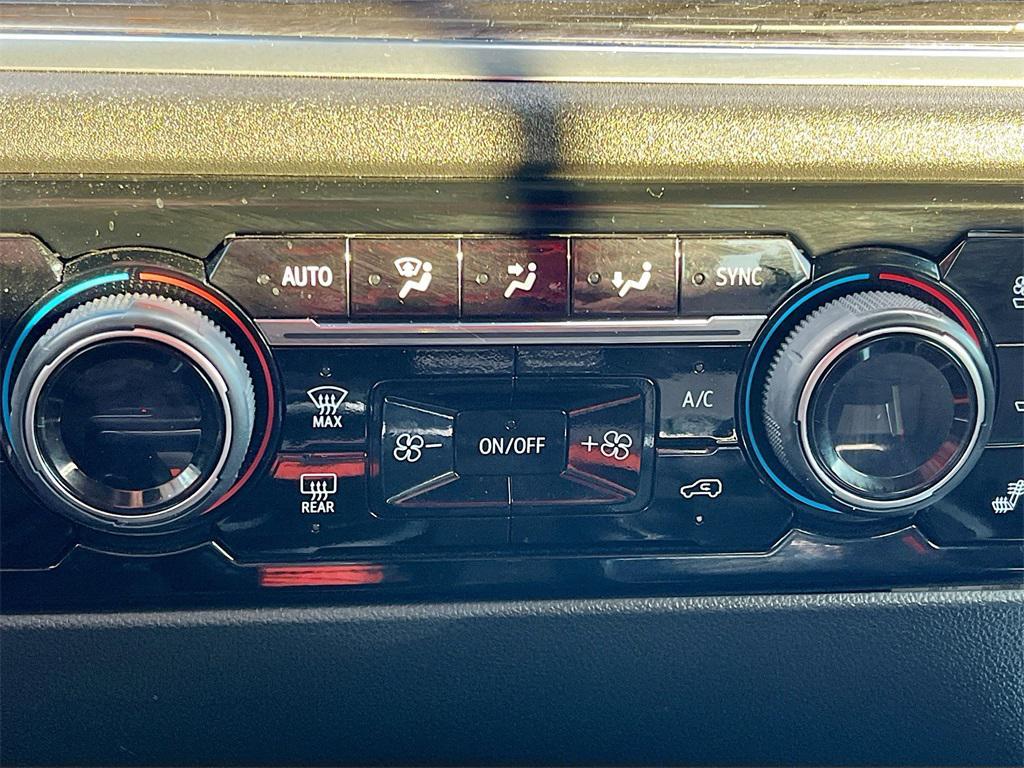 used 2025 Chevrolet Silverado 1500 car, priced at $45,800