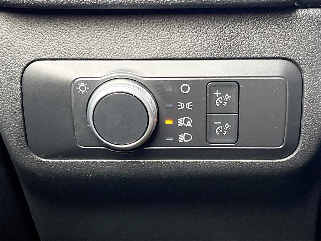 used 2022 Ford Escape car, priced at $13,000