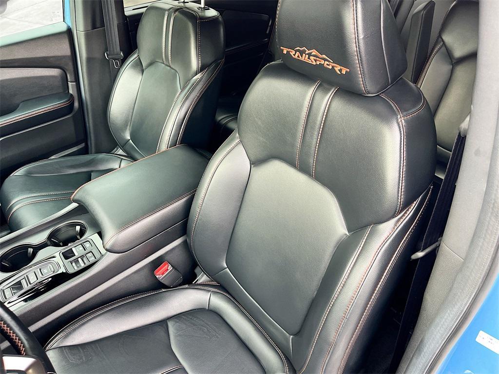 used 2025 Honda Pilot car, priced at $37,700