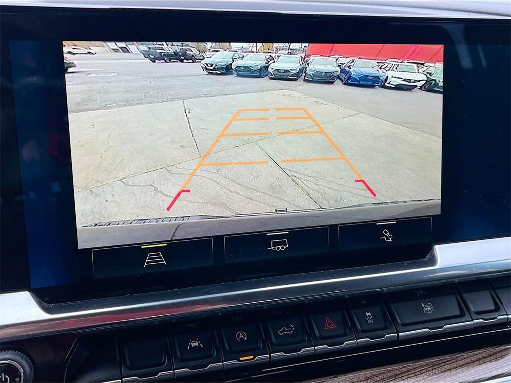 used 2024 Chevrolet Silverado 1500 car, priced at $39,100