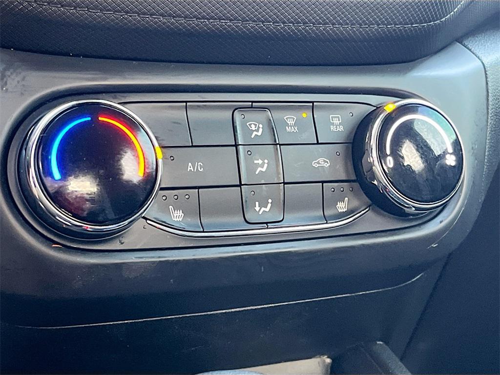 used 2023 Chevrolet TrailBlazer car, priced at $18,100