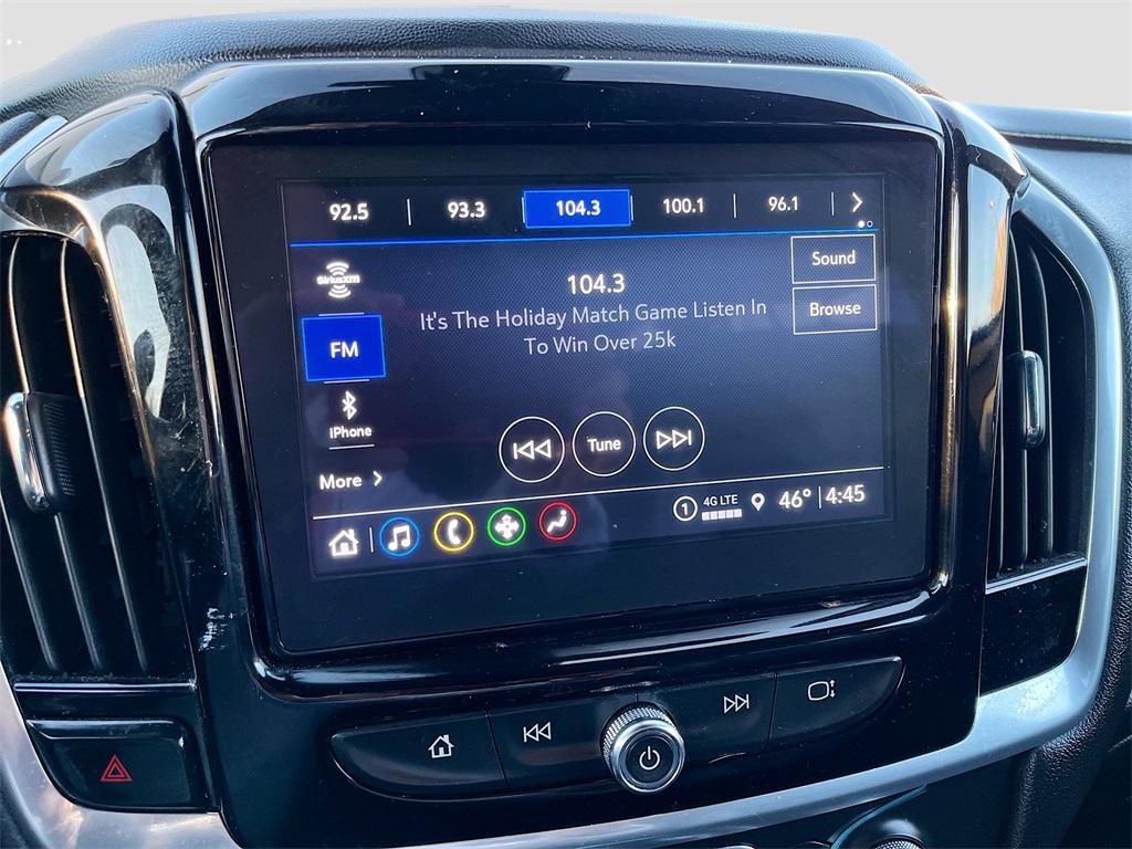 used 2022 Chevrolet Traverse car, priced at $25,300