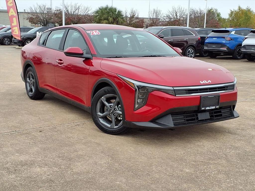 new 2025 Kia K4 car, priced at $24,315
