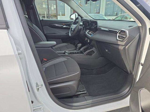 used 2025 Chevrolet TrailBlazer car, priced at $23,162