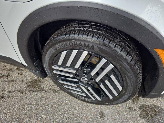 new 2026 Nissan Leaf car, priced at $36,146