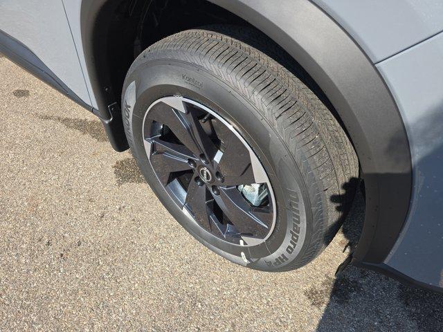 new 2026 Nissan Rogue car, priced at $30,400