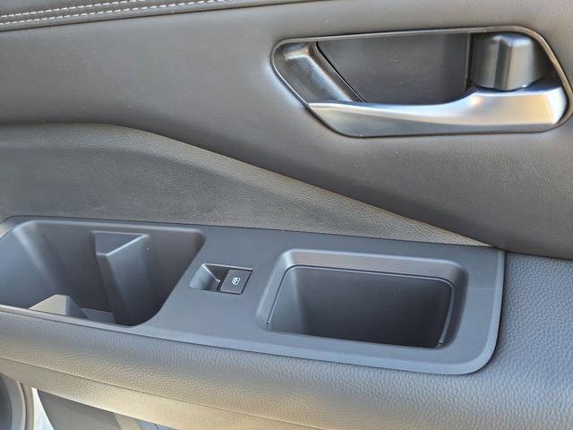 new 2026 Nissan Pathfinder car, priced at $48,368