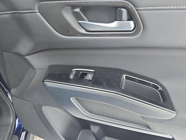 new 2026 Nissan Pathfinder car, priced at $44,875