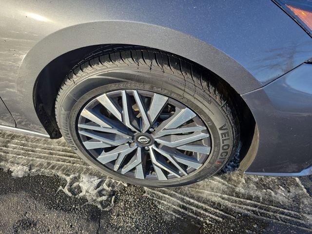 used 2024 Nissan Altima car, priced at $18,650