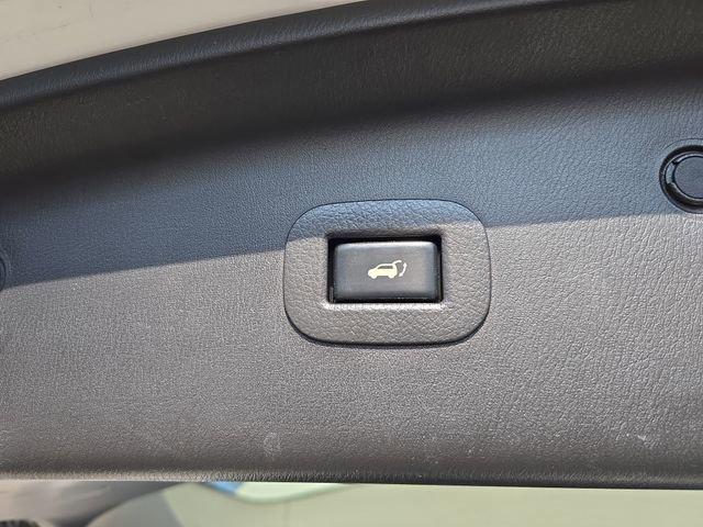 used 2020 Nissan Armada car, priced at $19,750