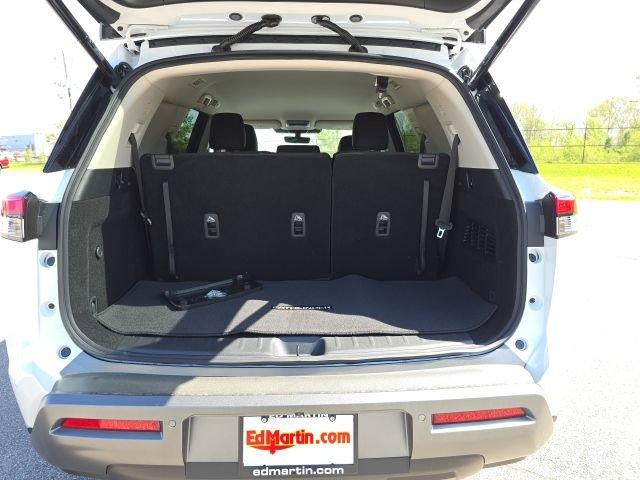new 2026 Nissan Pathfinder car, priced at $40,297