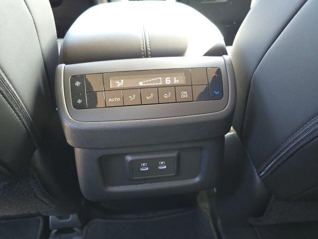 new 2026 Nissan Pathfinder car, priced at $40,297
