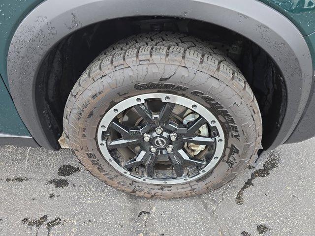 2025 Obsidian Green Pearl/Super Black Nissan Pathfinder