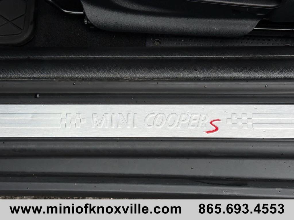 used 2024 MINI Hardtop car, priced at $25,901