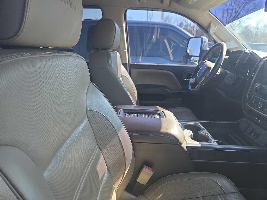 used 2016 GMC Sierra 2500 car, priced at $36,550