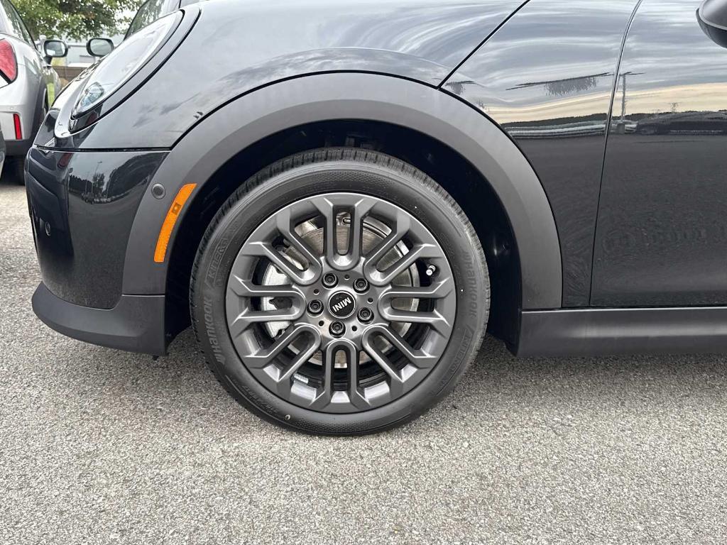 new 2026 MINI Hardtop car, priced at $34,090