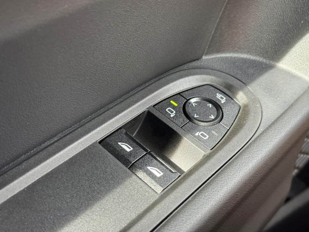 new 2025 MINI Hardtop car, priced at $37,345