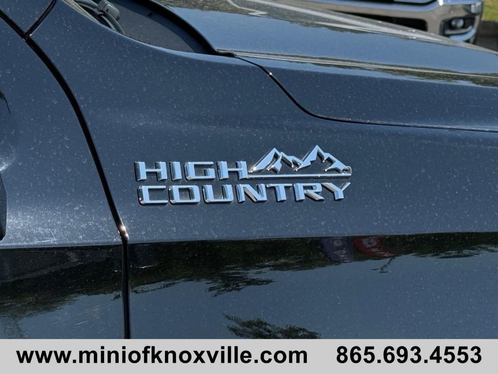used 2022 Chevrolet Suburban car, priced at $55,901
