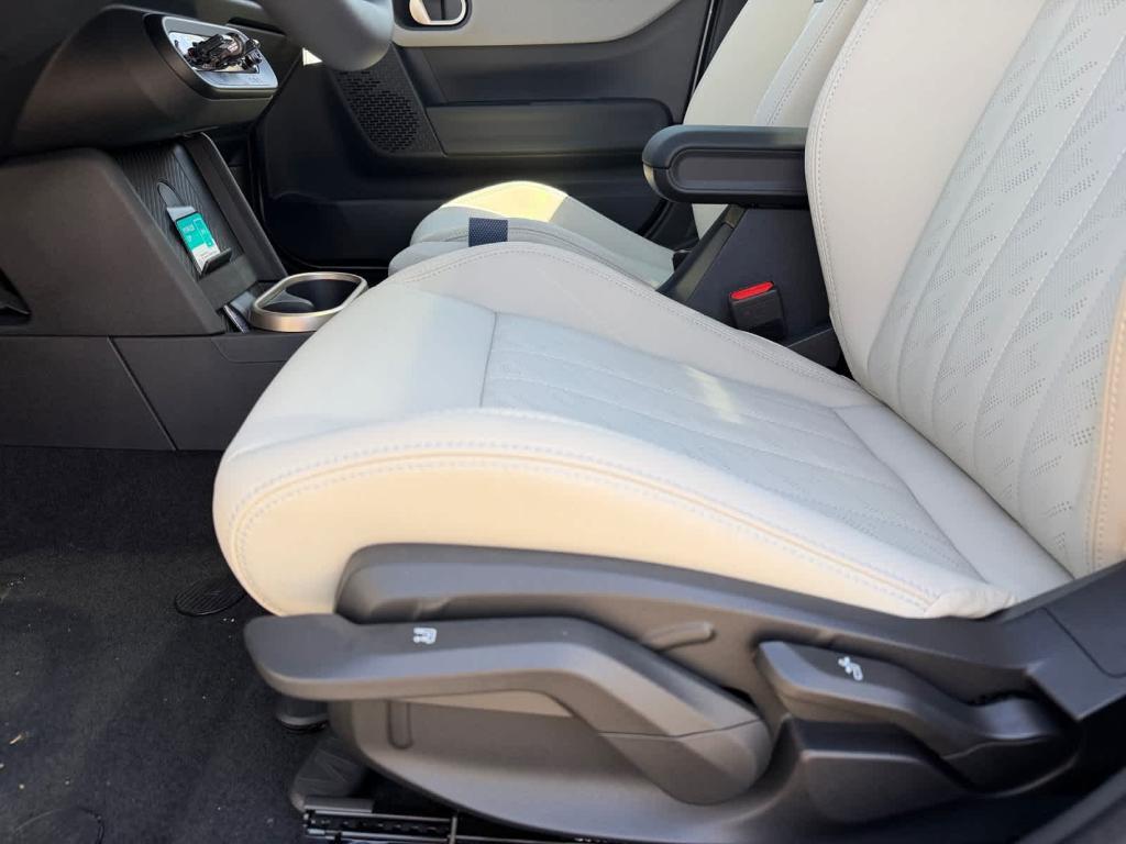 new 2026 MINI Hardtop car, priced at $35,090