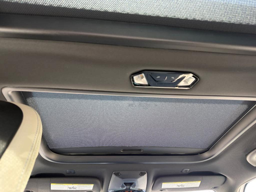 new 2026 MINI Hardtop car, priced at $35,090