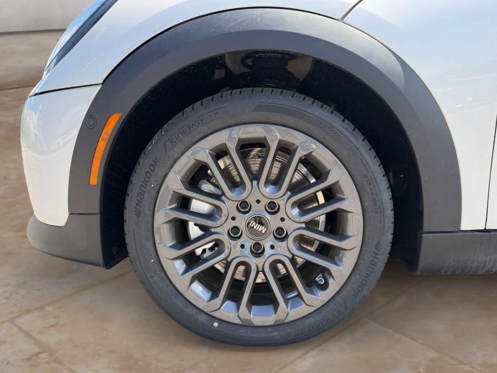 new 2026 MINI Hardtop car, priced at $35,090