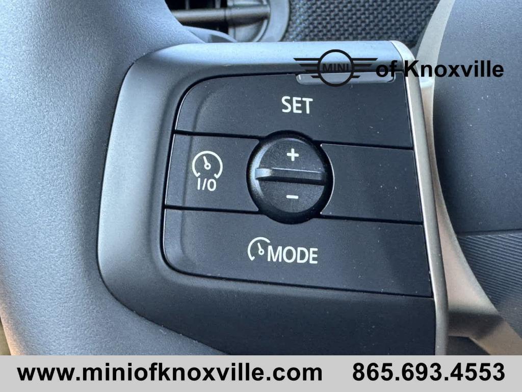 new 2025 MINI Hardtop car, priced at $38,810