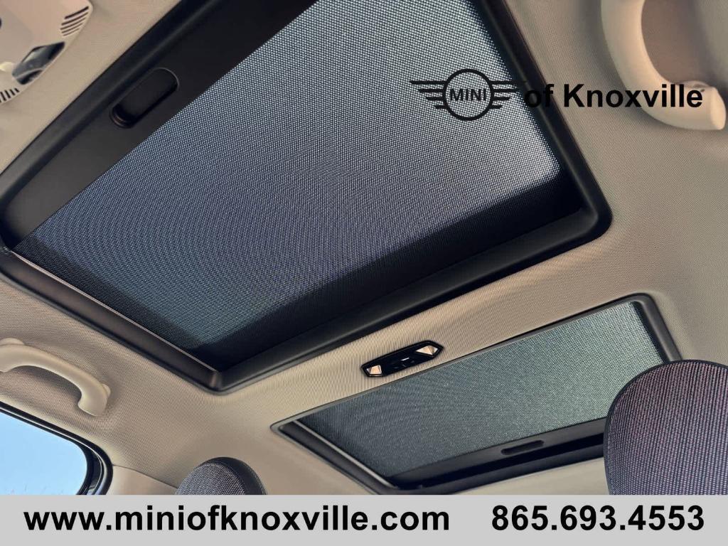 new 2025 MINI Hardtop car, priced at $38,810