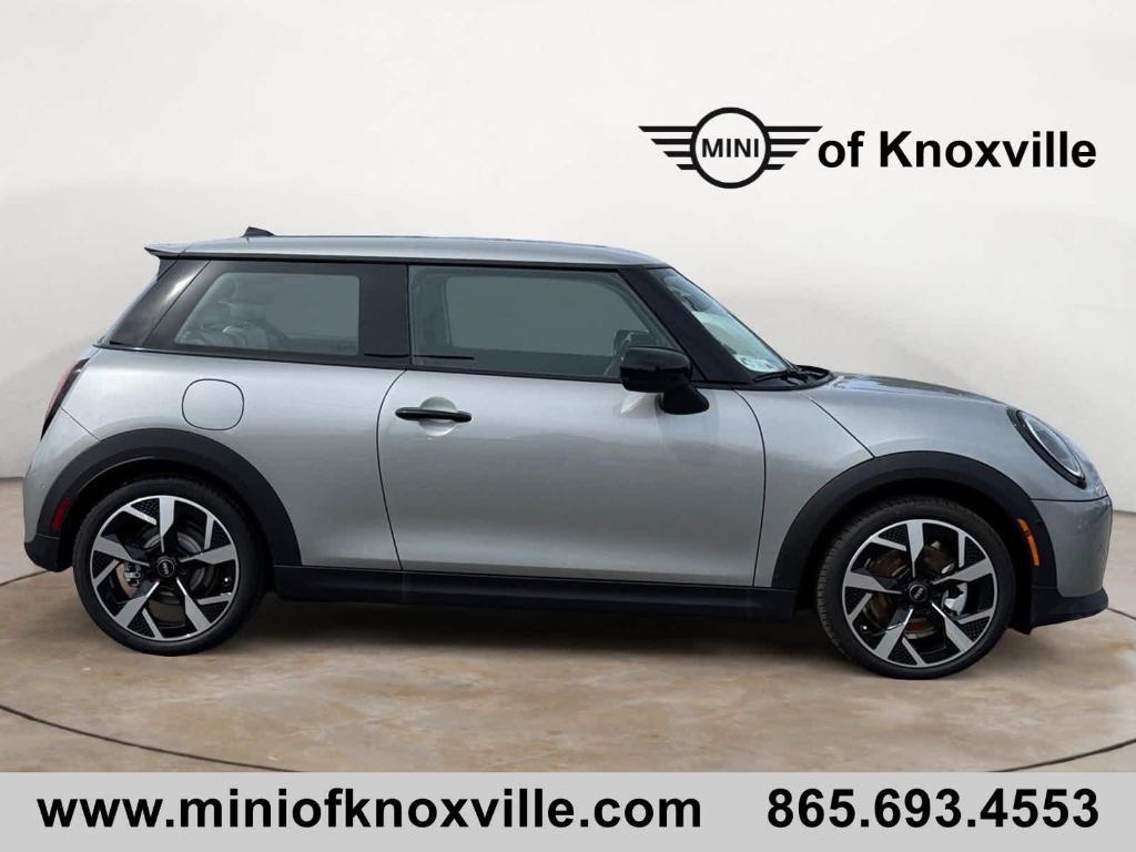 new 2025 MINI Hardtop car, priced at $37,380