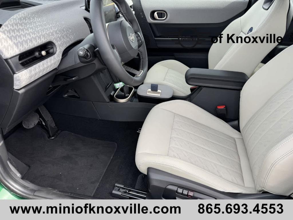 new 2025 MINI Hardtop car, priced at $37,380