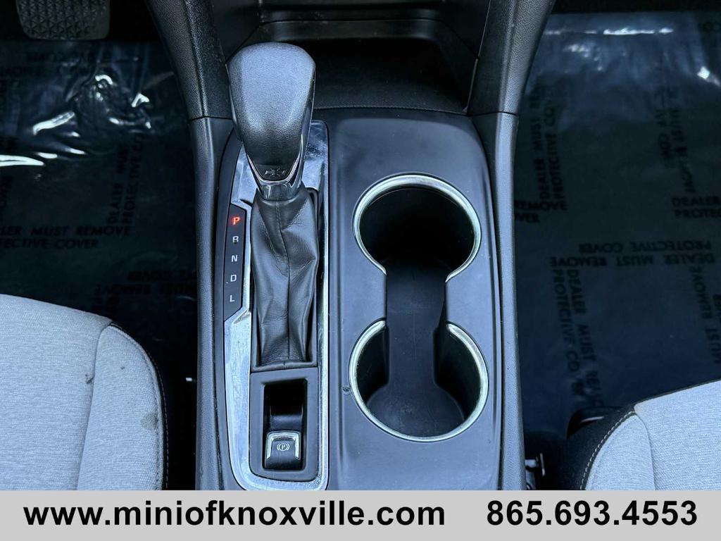 used 2022 Chevrolet Equinox car, priced at $9,901