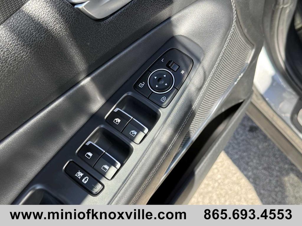 used 2019 Hyundai Santa Fe car, priced at $18,460