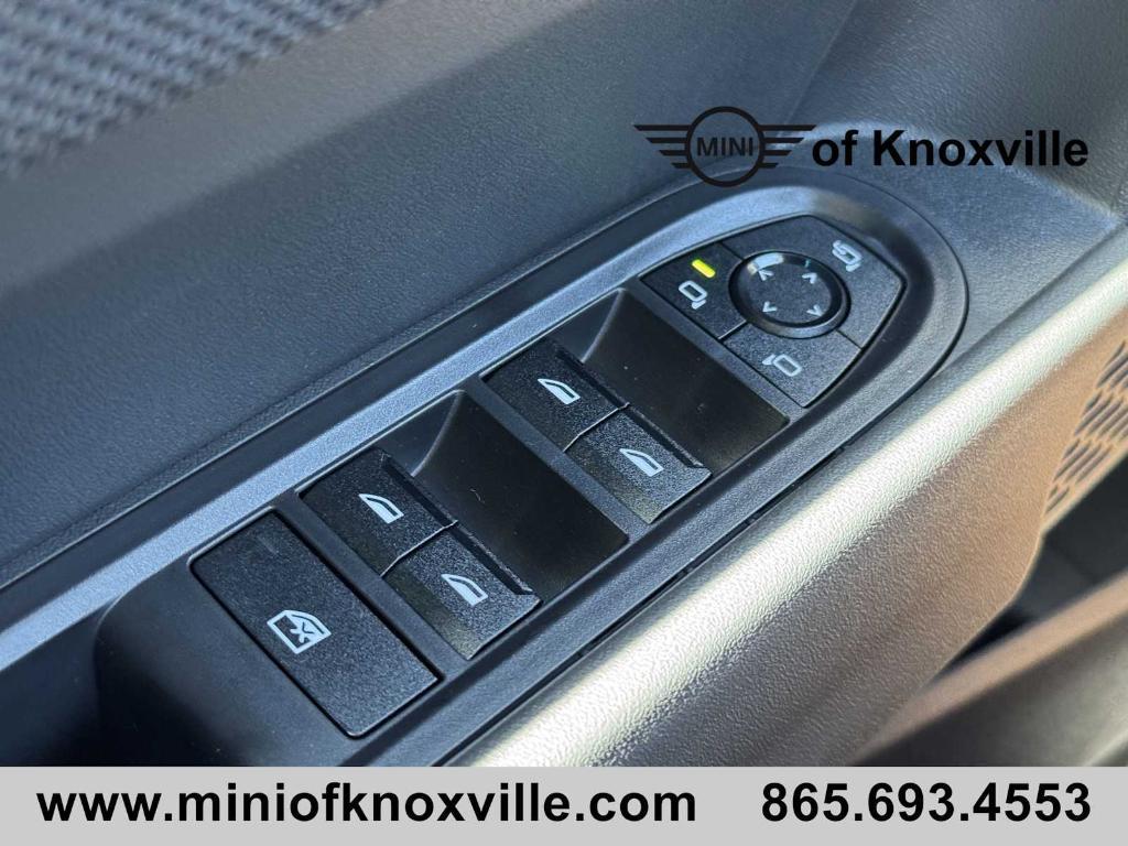 new 2025 MINI Hardtop car, priced at $36,900