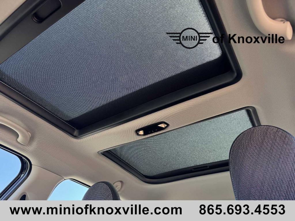 new 2025 MINI Hardtop car, priced at $36,900