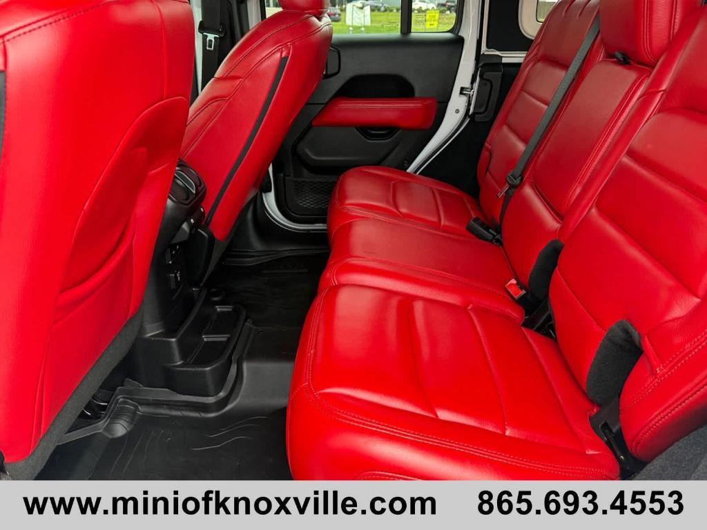 used 2018 Jeep Wrangler Unlimited car, priced at $27,901