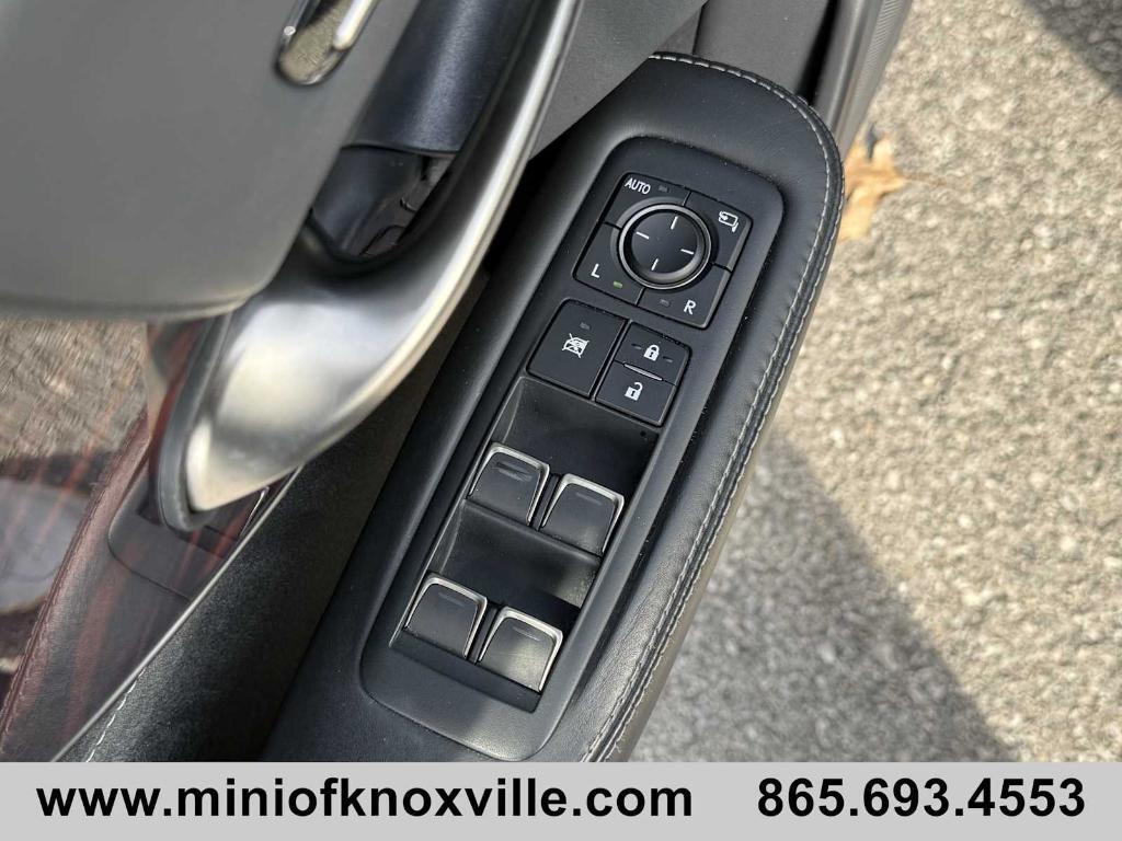 used 2022 Lexus LS 500 car, priced at $50,721