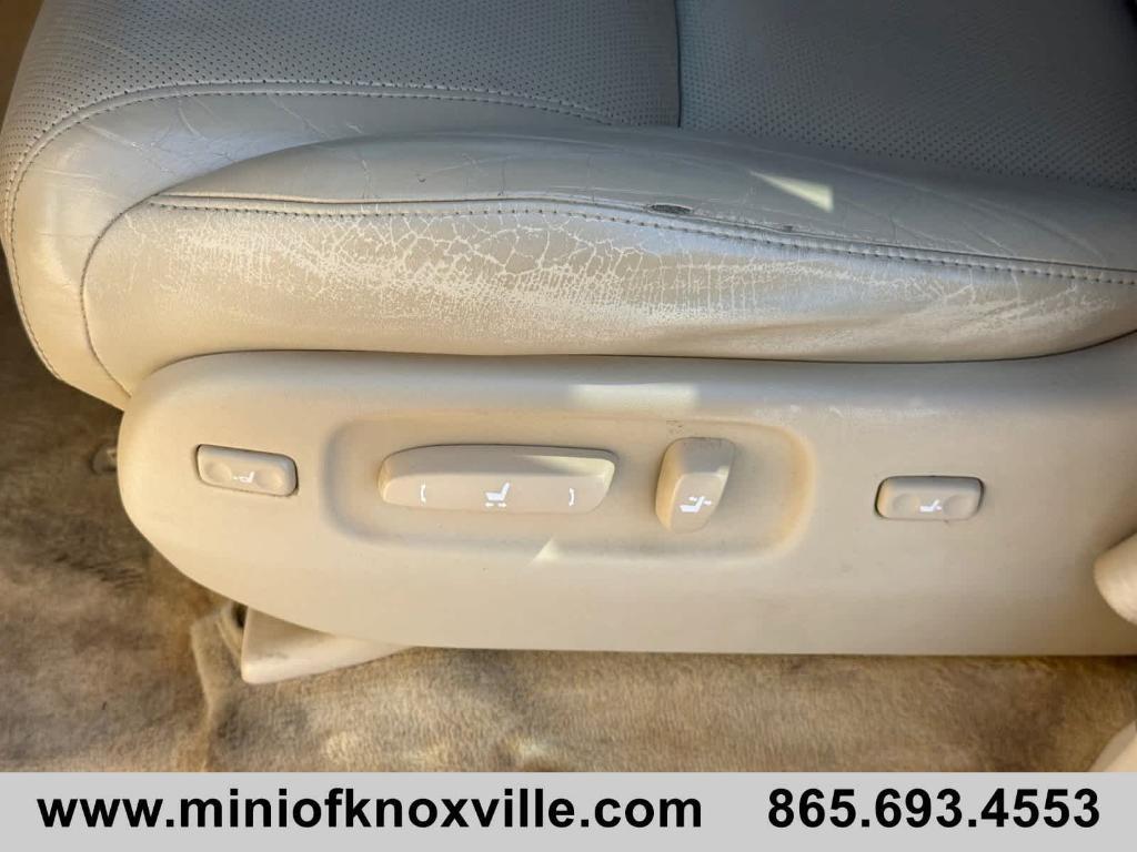 used 2014 Lexus LX 570 car, priced at $26,901