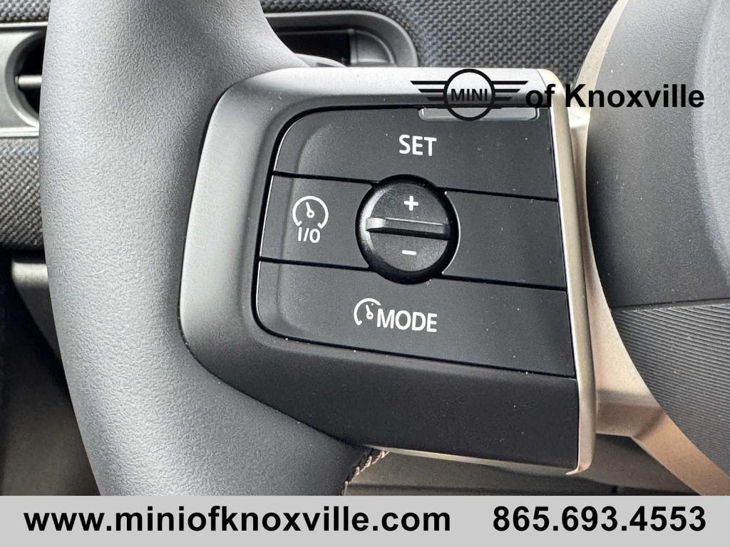 new 2025 MINI Hardtop car, priced at $37,380