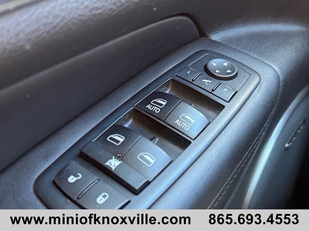 used 2017 Jeep Grand Cherokee car, priced at $15,721