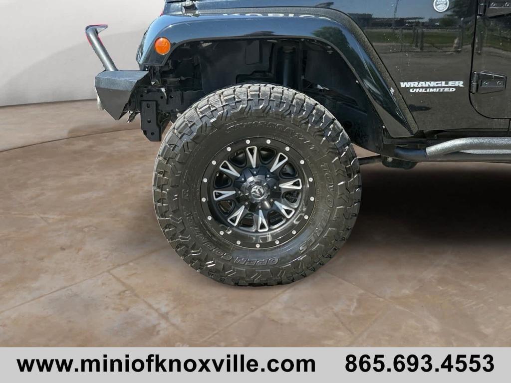 used 2015 Jeep Wrangler Unlimited car, priced at $16,460